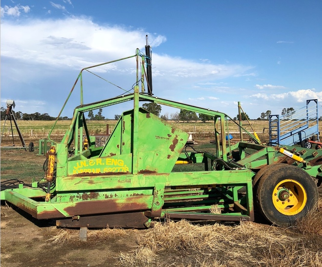 JNR Laser Bucket With Rippers x 11ft Machinery & Equipment